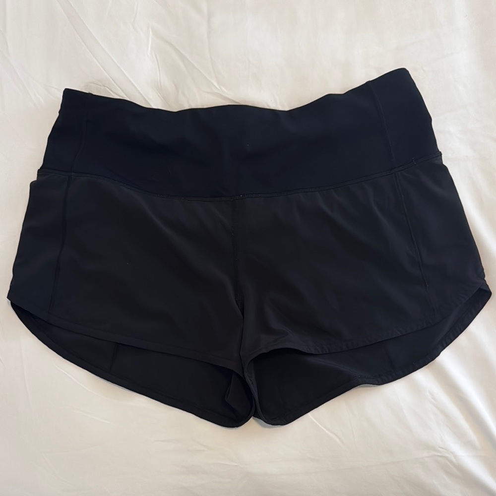 Lululemon size 8 shorts